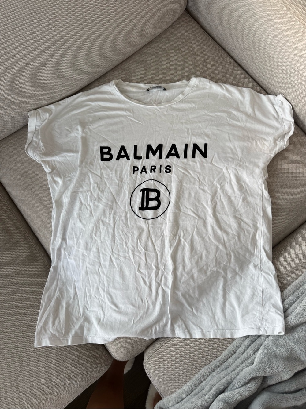 Balmain women’s White Logo T-Shirt